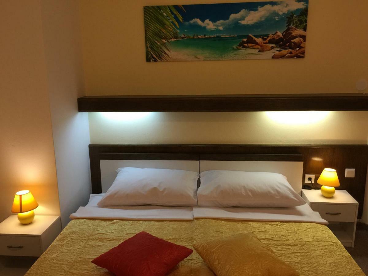 Hotel Ruza Нови-Винодолски Экстерьер фото